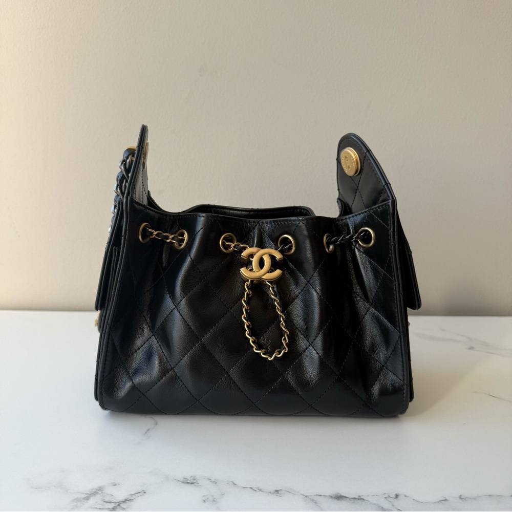 Chanel mini 25